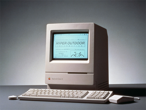 MacintoshClassicII.jpg